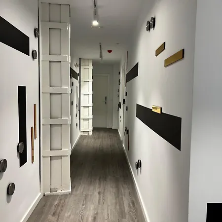 Hotel Hostel Alicante 4*